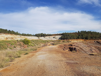 Minas Rio Tinto en Minas de Riotinto. Zona de senderismo