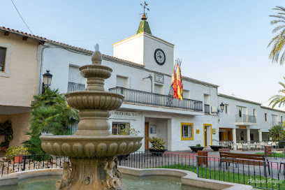 Ajuntament de Tous en Tous. Ayuntamiento