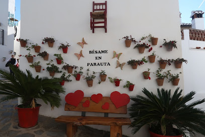 Bésame en Parauta en Parauta. Atracción turística