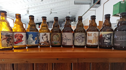 Forastera en Alaró. Fábrica de cerveza