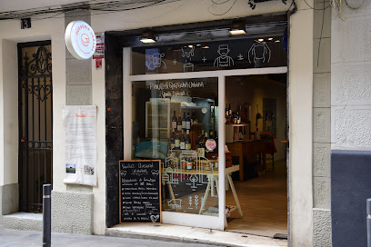 Pinullet Quesería Urbana en Barcelona. Quesería