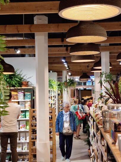 Fruta y Verdura Ecológica y de Proximidad. Supermercado Ecológico y de Proximidad. FROOTY. Tienda de Plantas en Barcelona. en Barcelona. Tienda de alimentos orgánicos