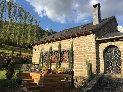 Alex Rural Chalet en Aragüés del Puerto. Hotel