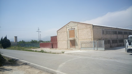 Granja avícola San Timoteo S.L. - Granja ecológica Las Mestras S.L. en Cheste. Granja avícola