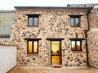 Casa rural El tranco del lobo en Casas de Ves. Casa rural