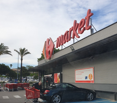 Carrefour Market en Platja d'Aro. Supermercado