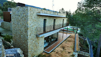 HOTEL DE MONTAÑA LA ROCHA en Quesa. Sin categoría