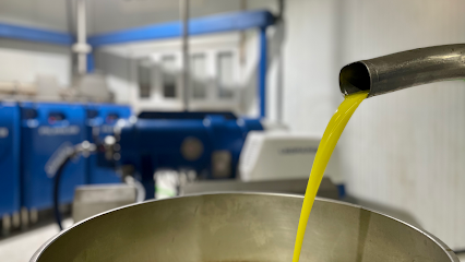La Almazara de Oleosetin en Marchagaz. Empresa de embotellado de aceite de oliva