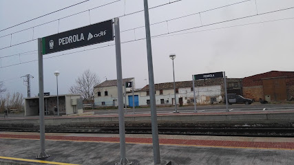 Estación de tren Pedrola en Alcalá de Ebro. Estación de tren
