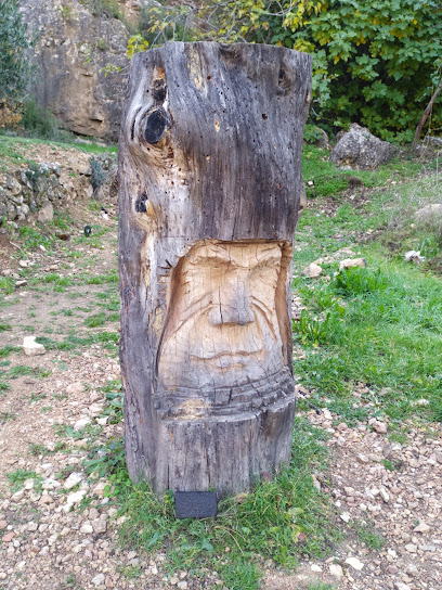 RUTA DE LAS ESCULTURAS en Bogarra. Atracción turística