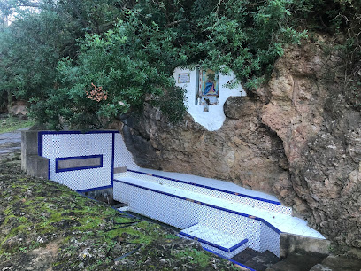 La Fuente Larga en Ayódar. Fuente de agua potable