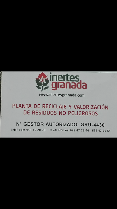 INERTES GRANADA SL en Pinos Puente. Centro de reciclaje