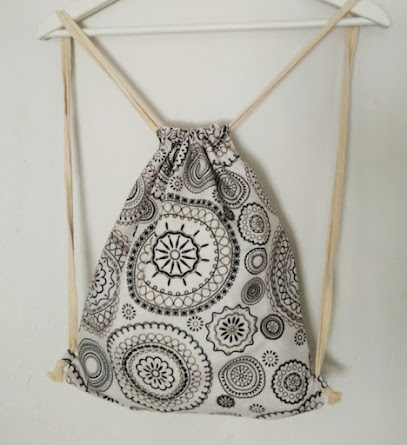 Tesoros de Belen en Trujillo. Tienda de artesanías