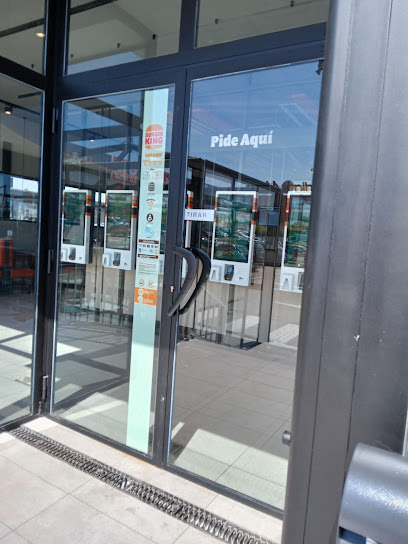 Centro Difusor de la Piel Búho Center en Frades de la Sierra. Comercio