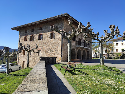 Ayuntamiento De Gabiria en Gaviria. Oficina de la Administración