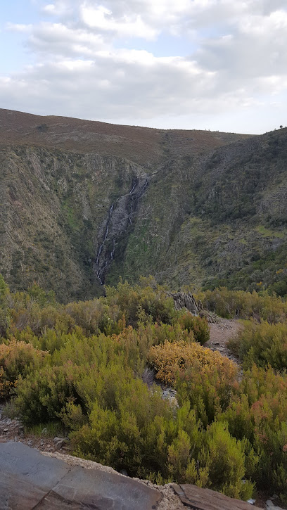 Chorro de los Ángeles en Pinofranqueado. Reserva natural