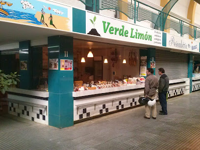 Verde Limón en Sevilla. Mercado de productos agrícolas