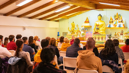 Centro de meditación Kadampa en Sant Salvador de Guardiola. Centro de meditación