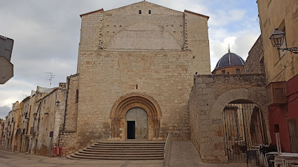 Tourist Info / Oficina de Turismo de Sant Mateu - Horno Medieval en San Mateo. Centro de información turística