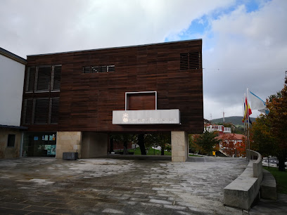Concello de Campo Lameiro en Campo Lameiro. Ayuntamiento