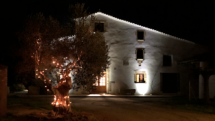 Can Patllari en Vilobí d'Onyar. Lugar de interés histórico