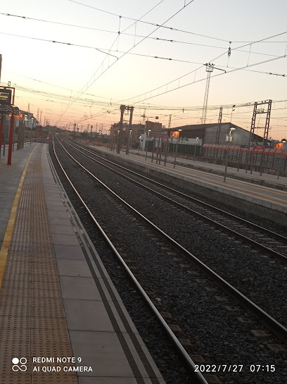Estación de tren Lora Del Río en Lora del Río. Estación de tren