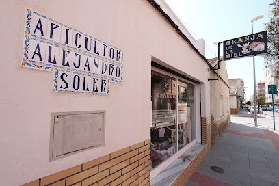 Granja de La Miel en Mutxamel. Tienda de delicatessen