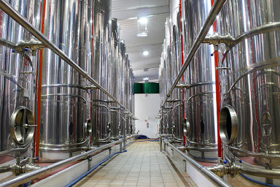 Centro Acesur - La Roda (Sevilla) en La Roda de Andalucía. Empresa de embotellado de aceite de oliva