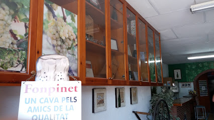 Fonpinet en Sant Sadurní d'Anoia. Tienda de vinos