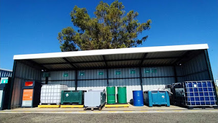 PUNTO LIMPIO DE CAMPOSOTO en San Fernando. Oficinas de empresa