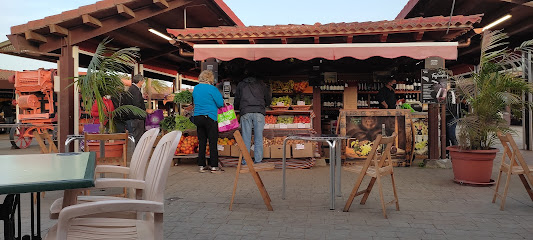 Mercadillo de Tegueste en Tegueste. Mercado de productos del campo