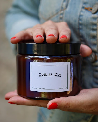 Candles Lola en Vallmoll. Tienda de artesanías