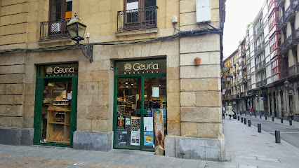 Geuria Merkatua en Bilbao. Tienda de alimentos naturales