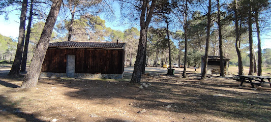 Zona de Acampada Ceja de Río Grande en Navarrés. Camping