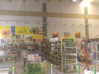 Cooperativa Las Virtudes en La Puebla de Cazalla. Supermercado