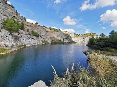 Parque de los Cortes (Talls) en Vilobí del Penedès. Parque