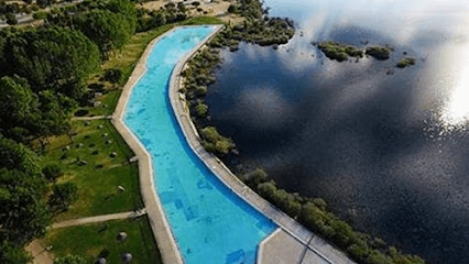 Piscinas Buitrago del Lozoya / Área Recreativa Riosequillo en Buitrago del Lozoya. Centro de recreo