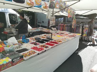 Mercadillo de Bormujos en Bormujos. Centro comercial