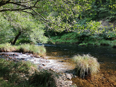 Rio Meneses Candati en Campo Lameiro. Zona de senderismo
