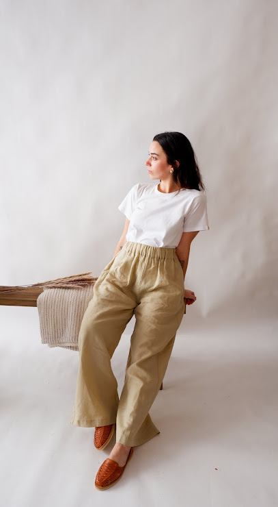 slowbasic en Cabanas. Tienda de ropa