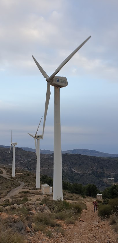 Parque eólico de Enix en Enix. Parque ecológico