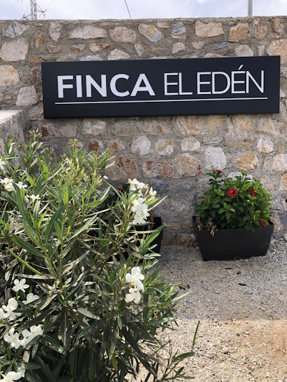 Finca El Eden en Motril. Tienda de productos agrícolas