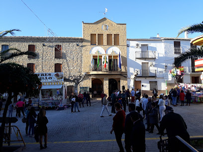 Ayuntamiento De Cazalilla en Cazalilla. Ayuntamiento