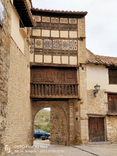 Portal de las Monjas en Mirambel. Lugar de interés histórico