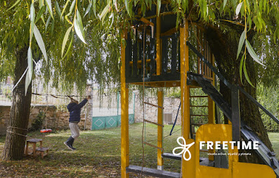Freetime Burgos - Escuela activa infantil y primaria en Saldaña de Burgos. Escuela Montessori