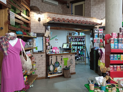 MyM ecofashion en Alcañiz. Tienda de ropa