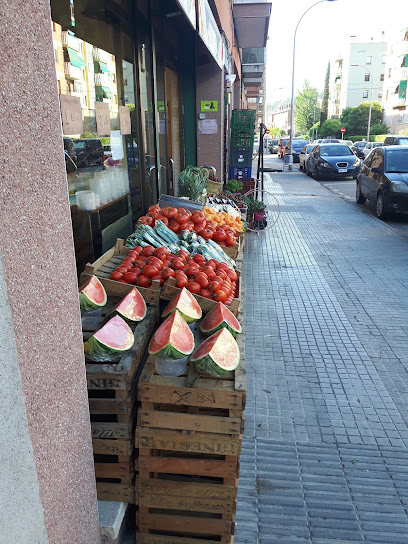 Servi FRUIT / Fruiteria Y Carniceria en Pallejà. Frutería