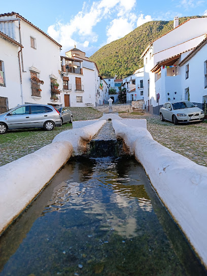 Fuente Nueva y Lavaderos en Linares de la Sierra. Atracción turística