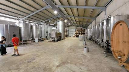 Casa lo Alto en Venta del Moro. Bodega
