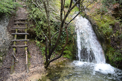 Cascada de la Huevera en Padrones de Bureba. Mirador